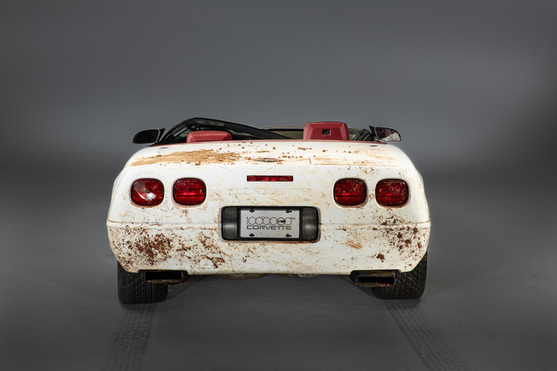 Illustration for article titled Here's How They'll Restore The Sinkhole-Damaged 1 Millionth Corvette